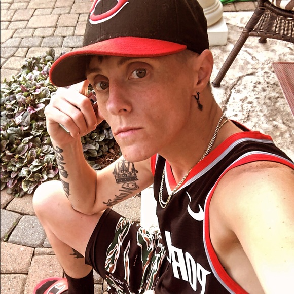 Jamie - Picture 3 of 6